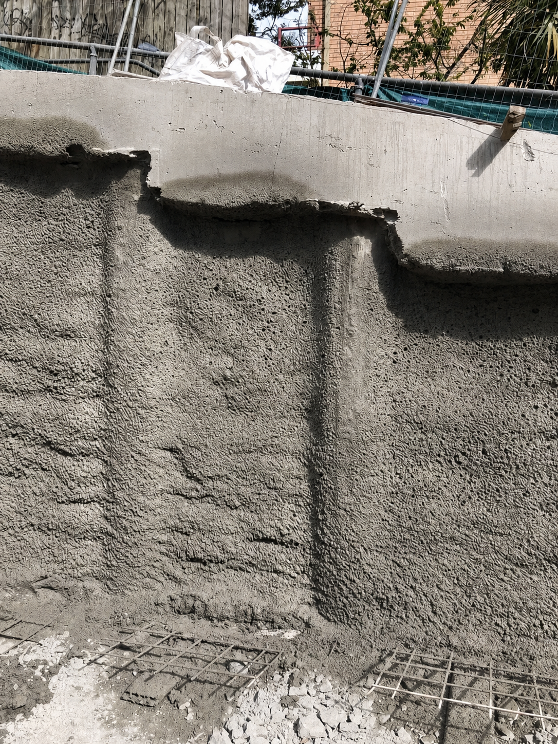 Fresh shotcrete placement for structural concrete works in Sydney